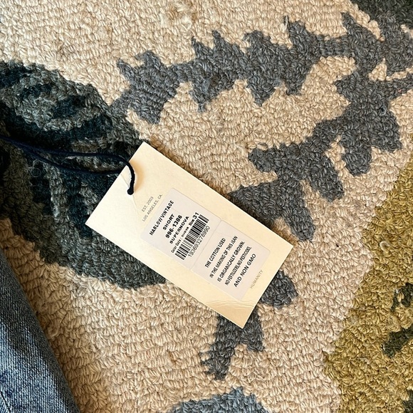 Citizens of Humanity Marlow Shorts Size 31 NWT - Picture 7 of 14